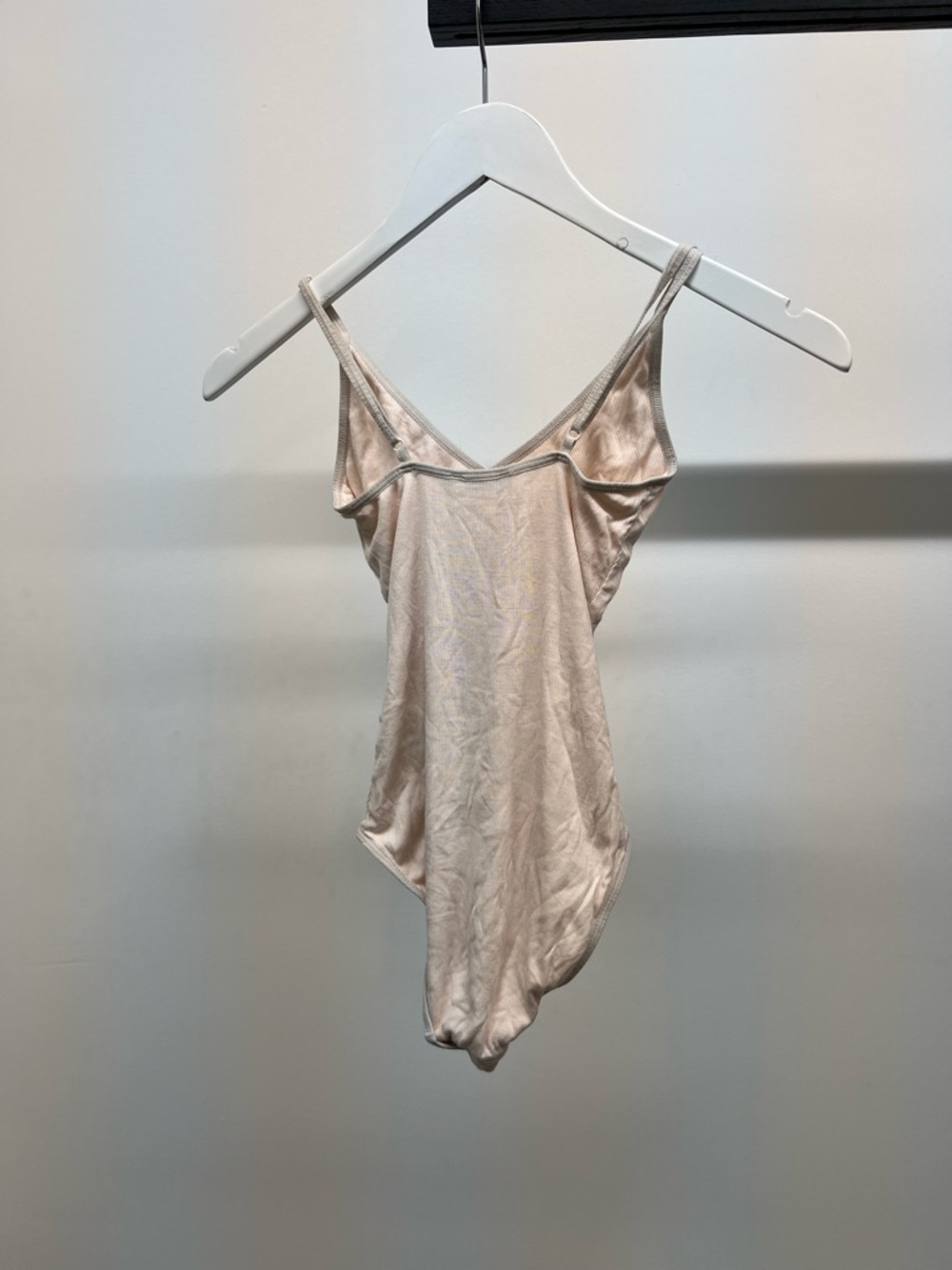Talula Light Pink Ribbed V-Neck Bodysuit - Picture 5 of 5